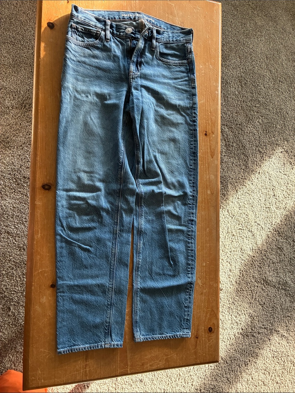 American Eagle Outfitters Boyfriend Jeans in Light Blue Wash